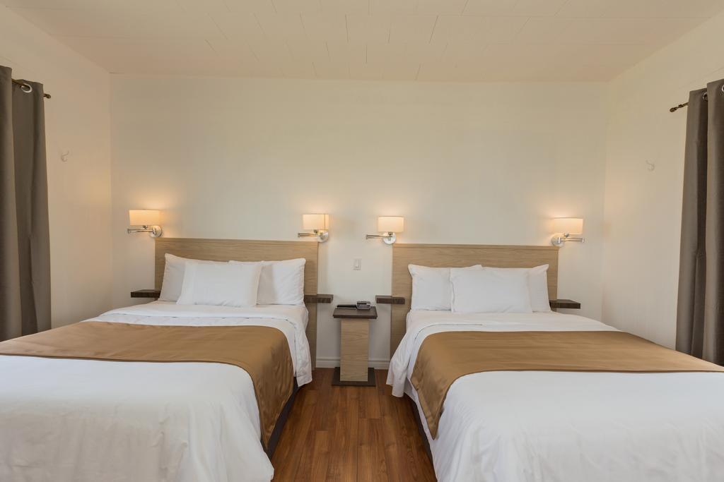 Motel Au Fleuve D'Argent Rivière-du-Loup Buitenkant foto